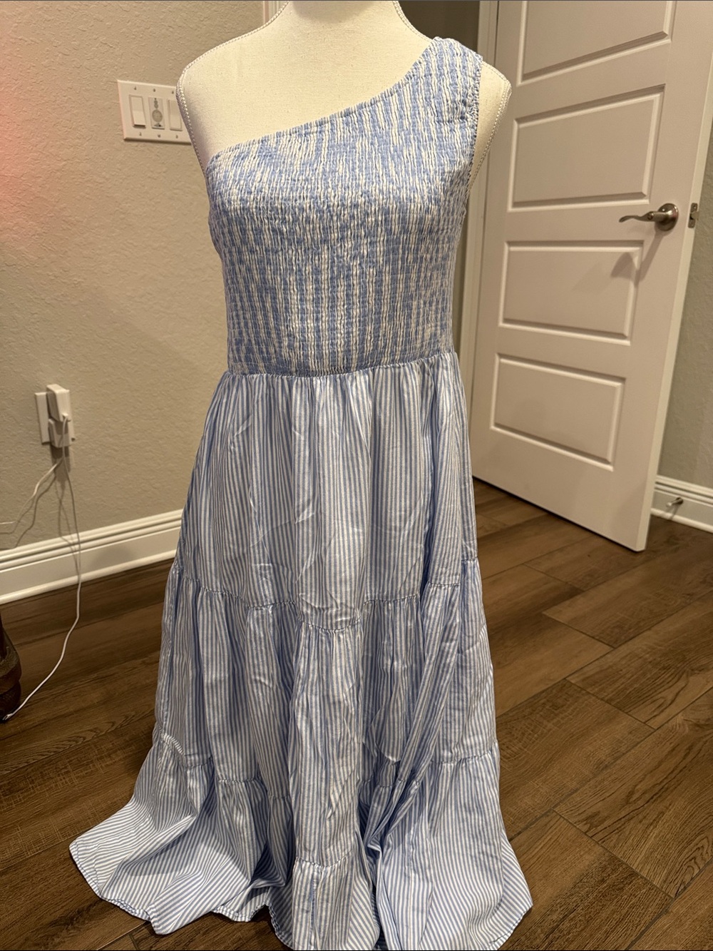 One-Shoulder Blue Striped Maxi Dress